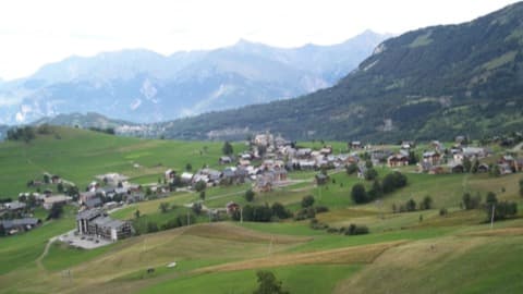 Couvreur Albiez-Montrond