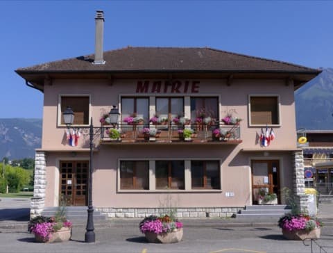 Couvreur Châteauneuf