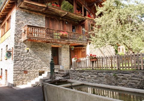Couvreur Sainte-Foy-Tarentaise
