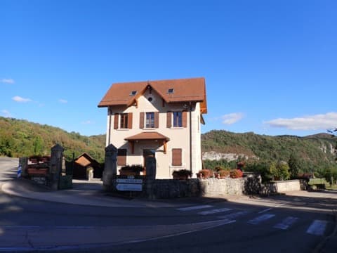 Couvreur Sainte-Marie-d'Alvey