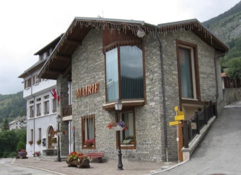 Couvreur Villarodin-Bourget